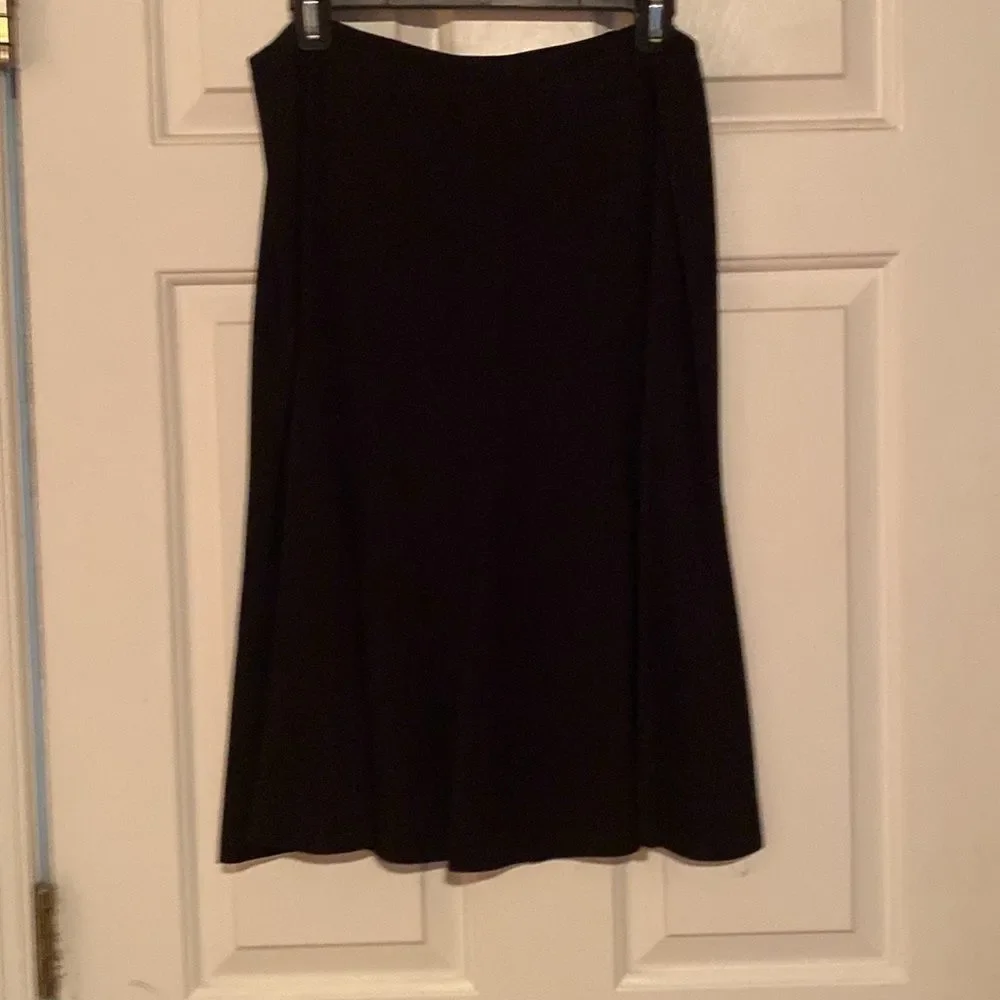 Three piece Talbots Black suit, all size 8 - Picture 2 of 16